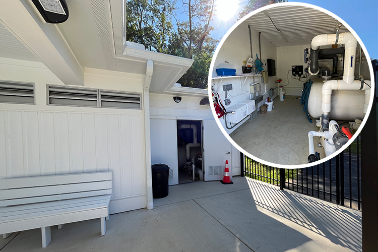 A network rack setup displays a switch and two patch panels with numbered ports, all connected by neatly bundled Ethernet cables routed through cable management bars, illustrating a structured and professional cabling system.